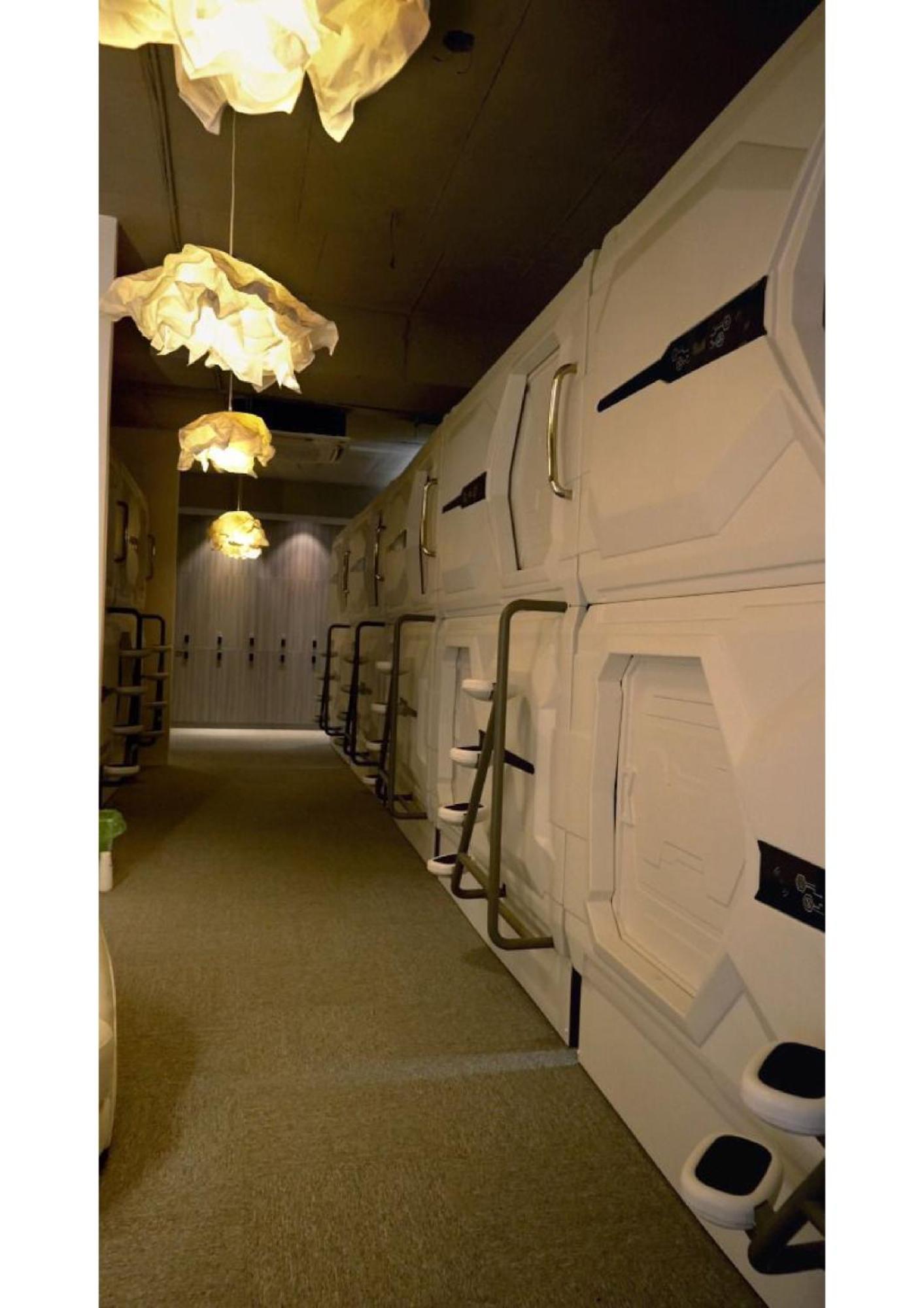 Blr Pods Hotel Bangalore Exterior photo